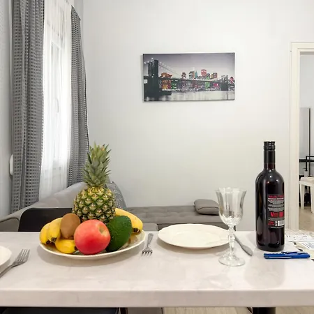 Stylish Retreat In The Heart Of * Tesalónica