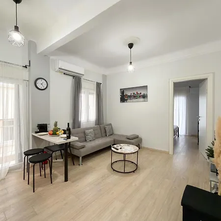 Stylish Retreat In The Heart Of * 테살로니키