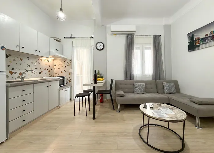 Apartamento Stylish Retreat In The Heart Of
